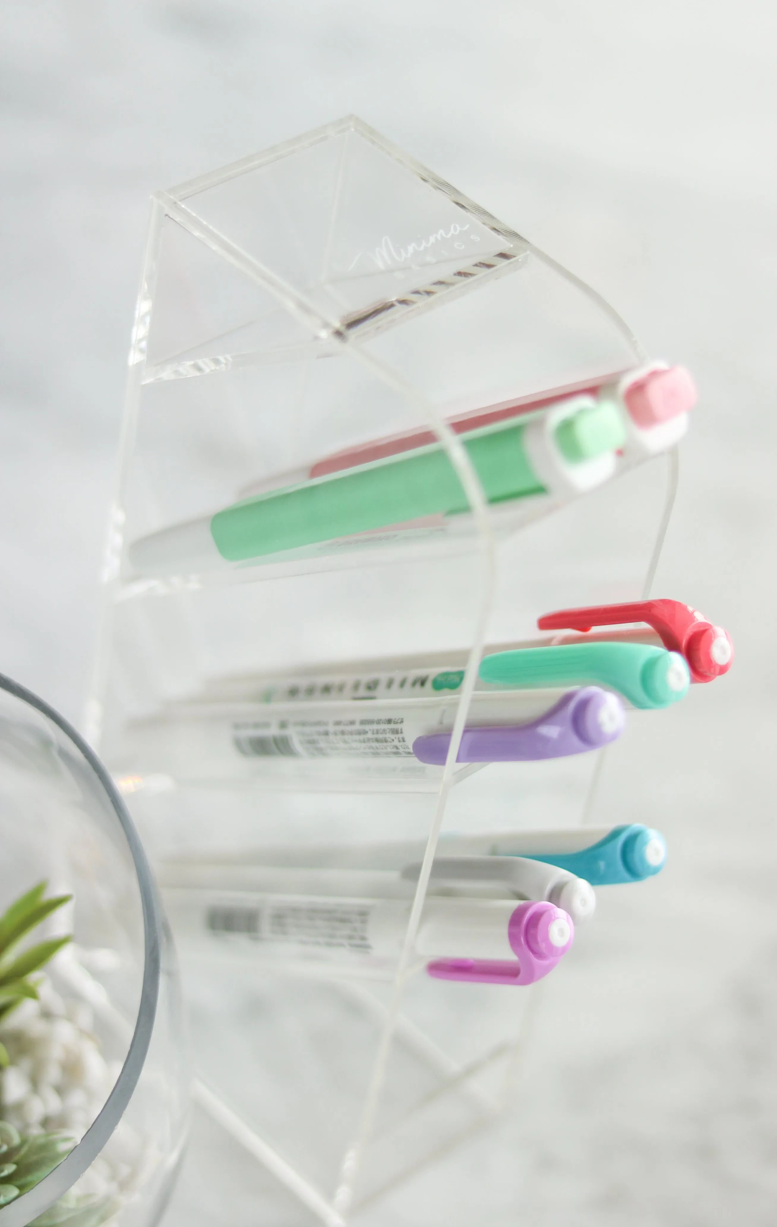 Acrylic slanted pen shelf organizer