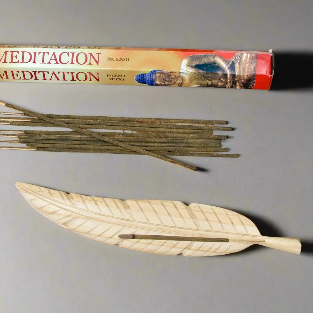 Feather Wood Incense Holder – Strength, Freedom, and Growth in Every Burn