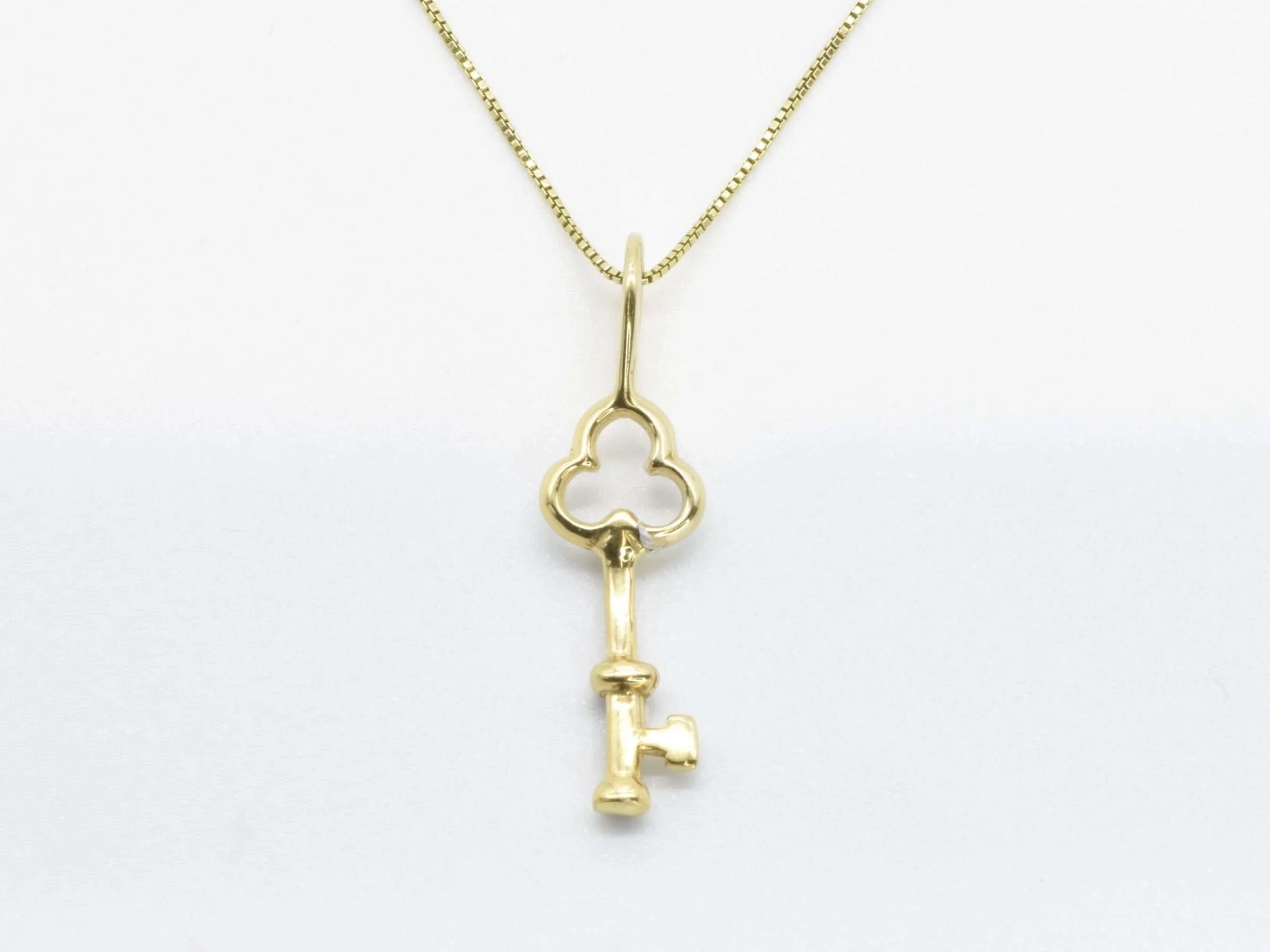 Gold Key Pendant - Vintage Key Necklace - Clover Key Necklace