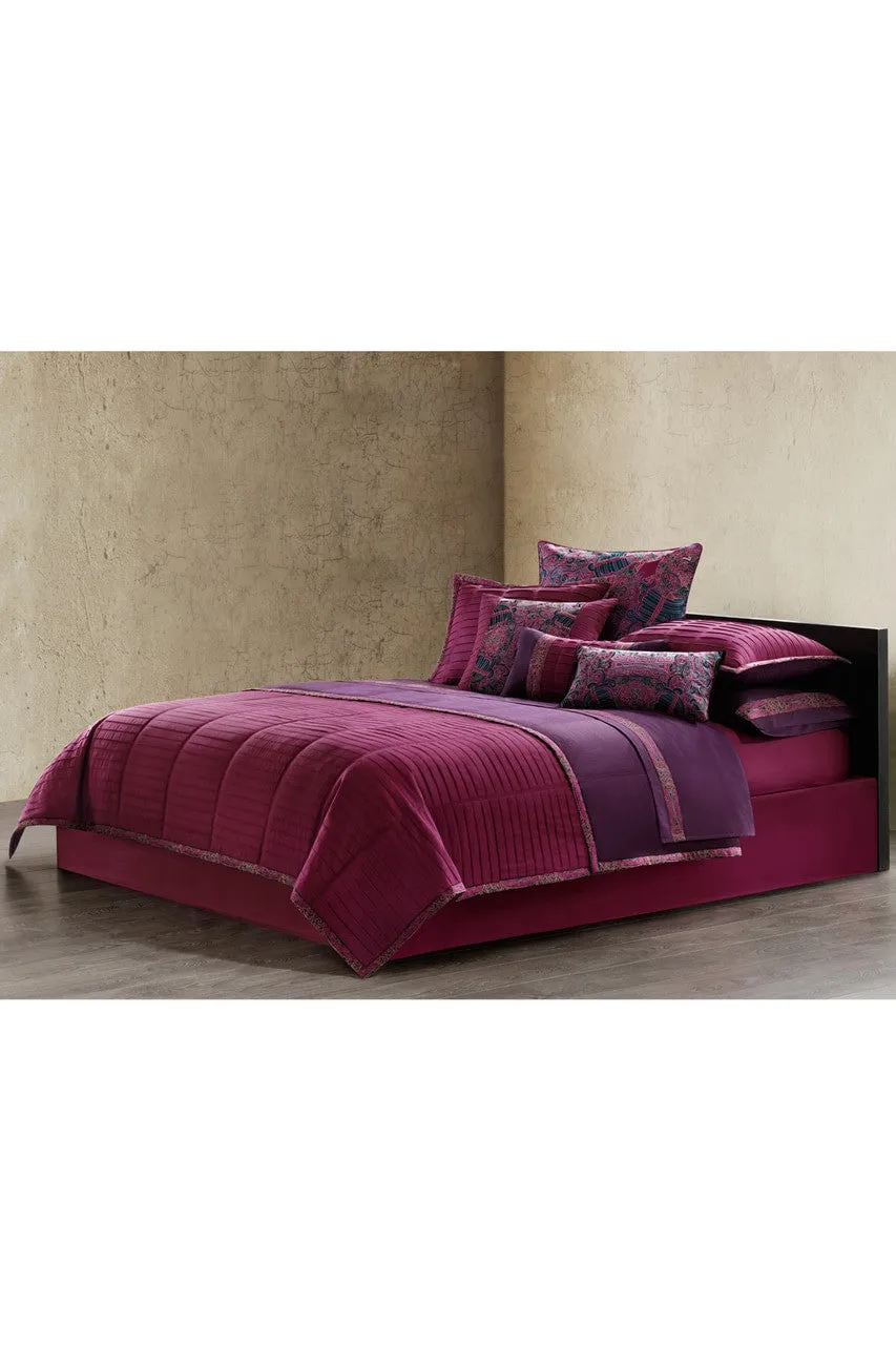 La Pagode Bedding