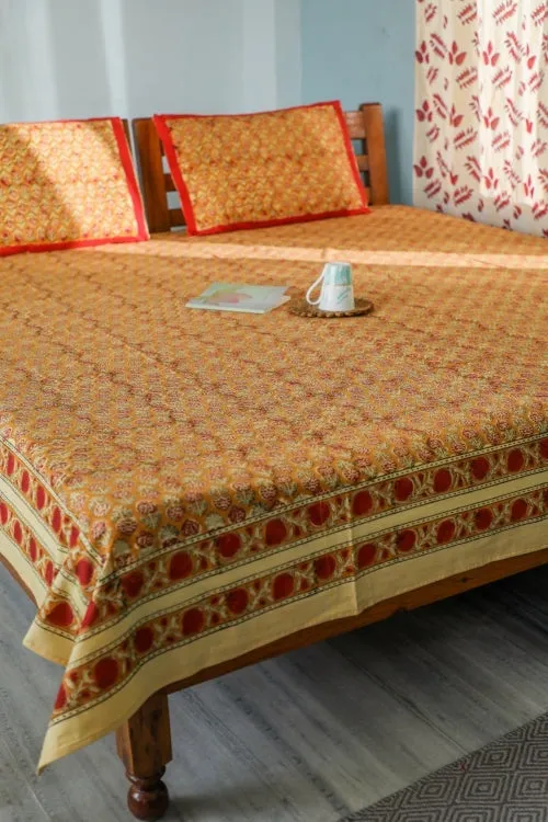 Sootisyahi 'Artistic Illusion' Handblock Printed Cotton Bedsheet