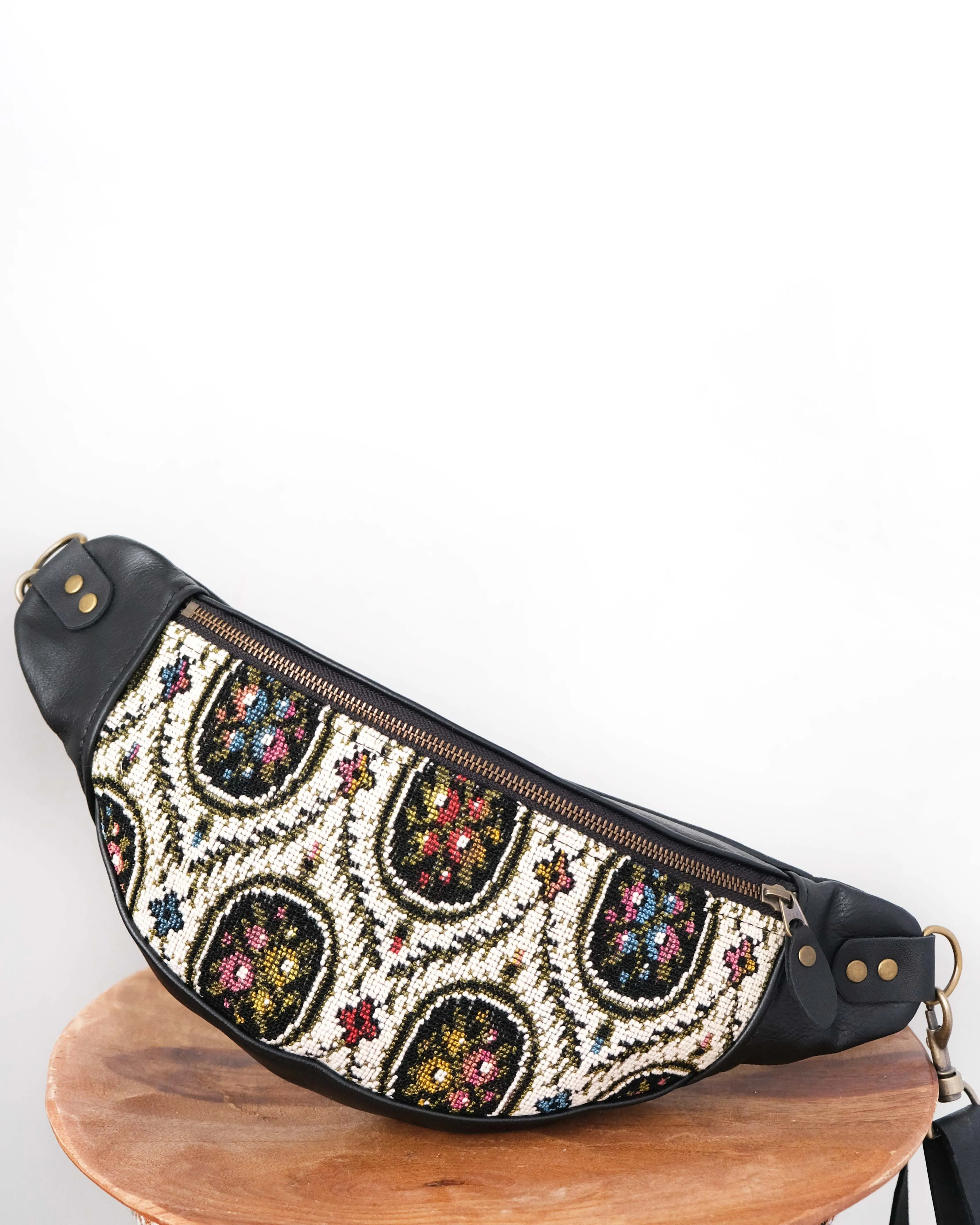 Tabitha Bag: Vintage Tapestry