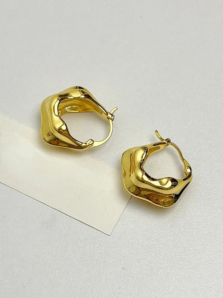 VAIGE Artistic Asymmetrical Hoop Earrings - Silver & Gold