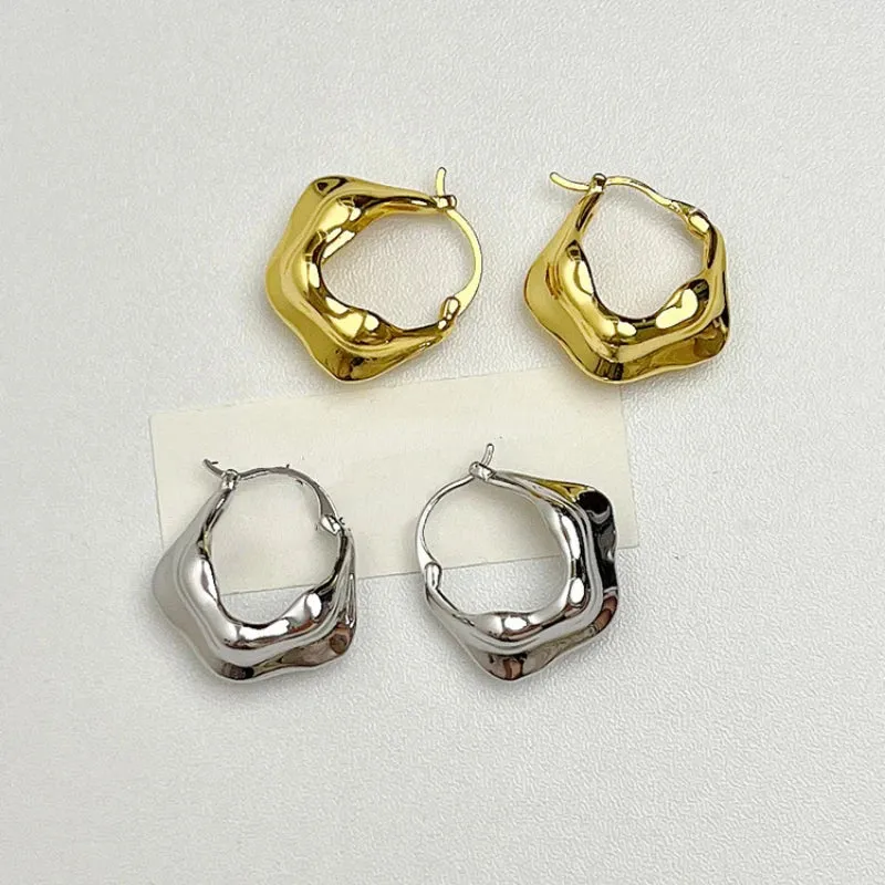 VAIGE Artistic Asymmetrical Hoop Earrings - Silver & Gold