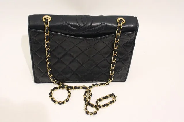 Vintage CHANEL Navy Flap Bag